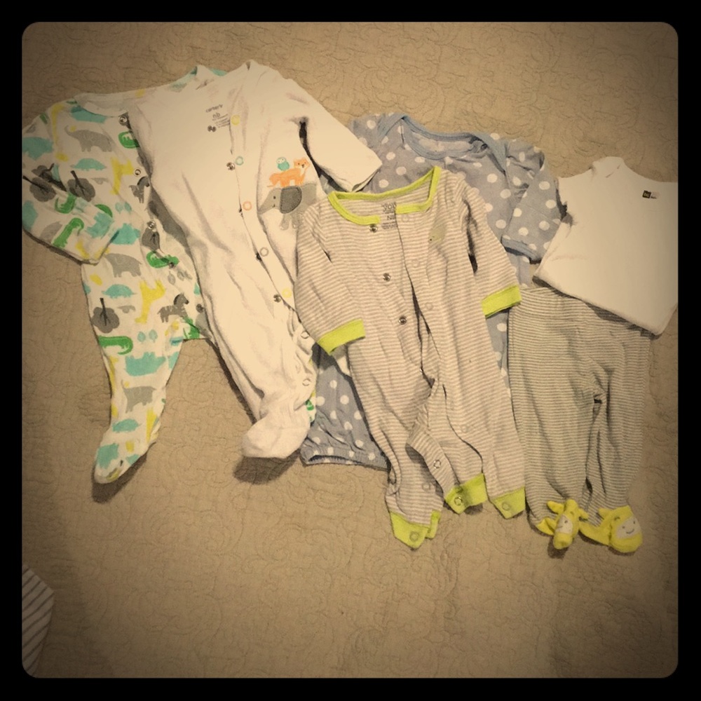 Newborn carters 5 piece set